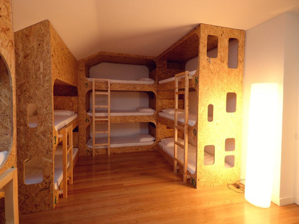 Guimaraesliving - Hostel & Adventure Room photo